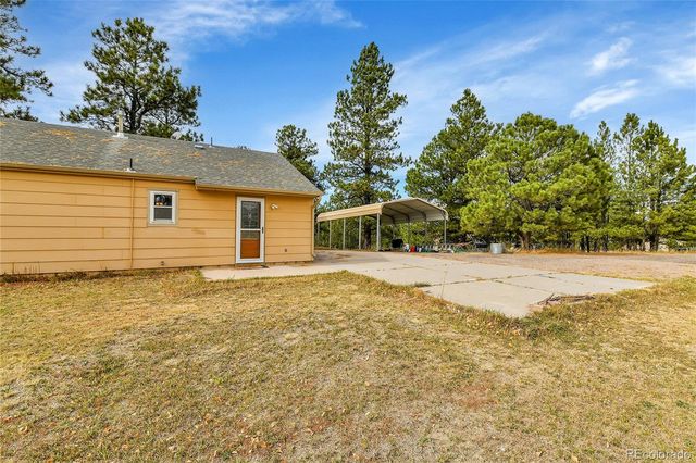 $575,000 | 32333 Pine View Drive