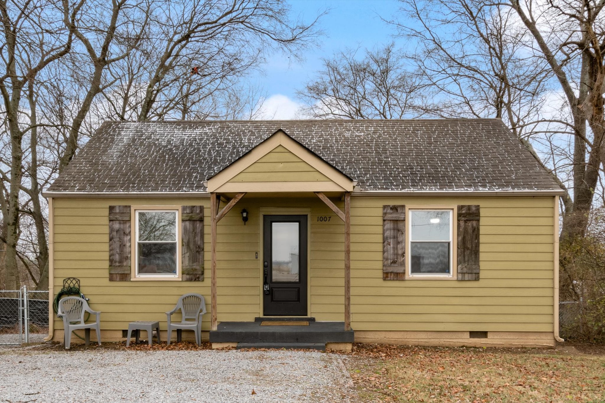 Welcome Home to this cozy Nashville bungalow!