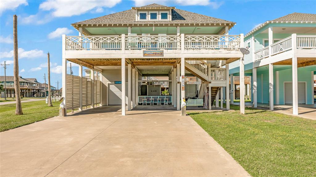 a view of a building with a outdoor space