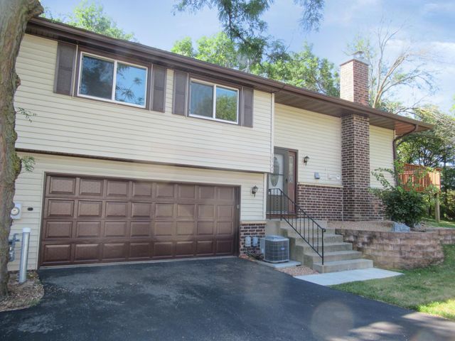 $259,900 | 10726 Cavell Road | West Park Hills