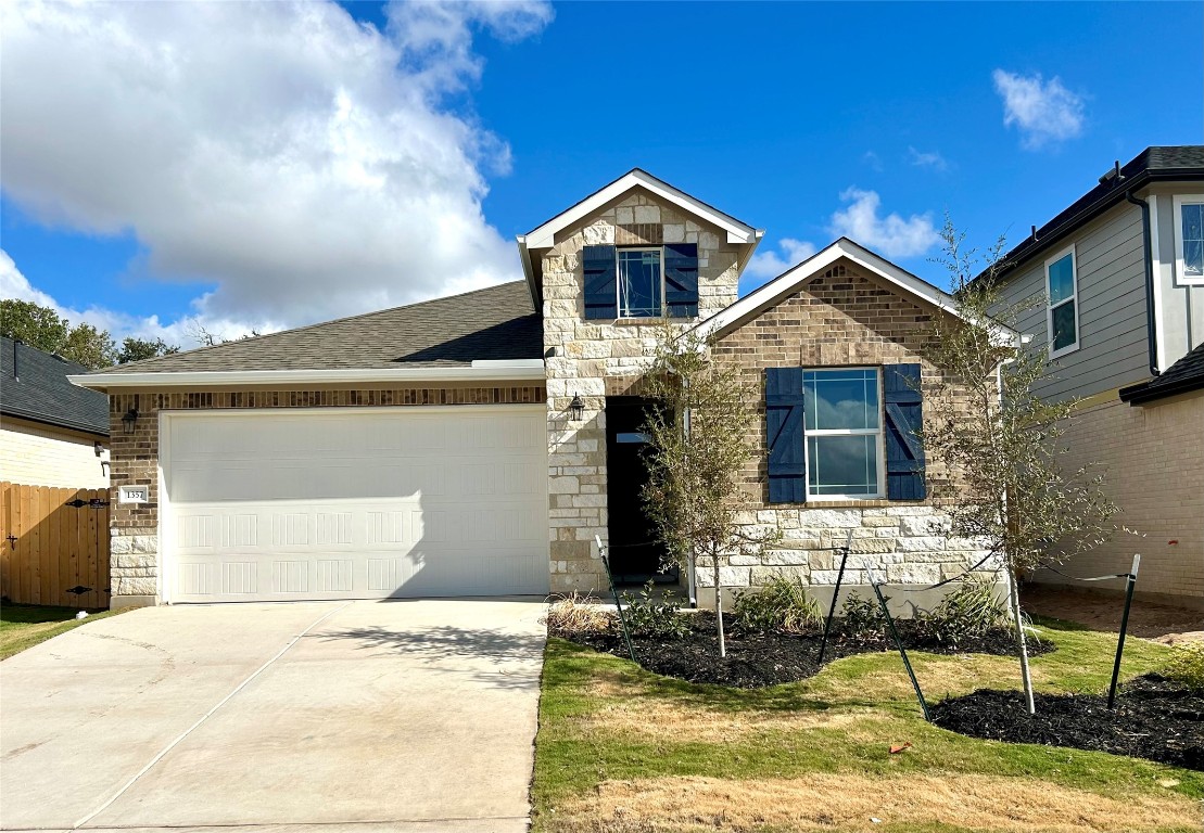 1357 Blue Oak Blvd - Front of Home - Sapphire B Elevation