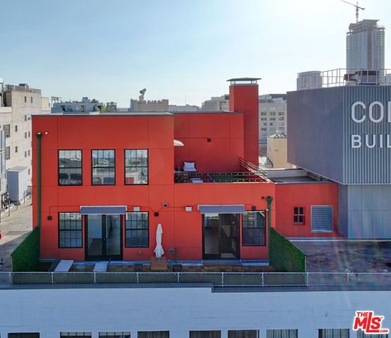 $1,350,000 | 746 South Los Angeles Street, Unit 1201 | Downtown Los Angeles