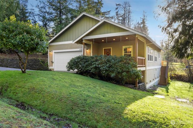 $599,900 | 5745 Northeast Ponderosa Boulevard | Hansville