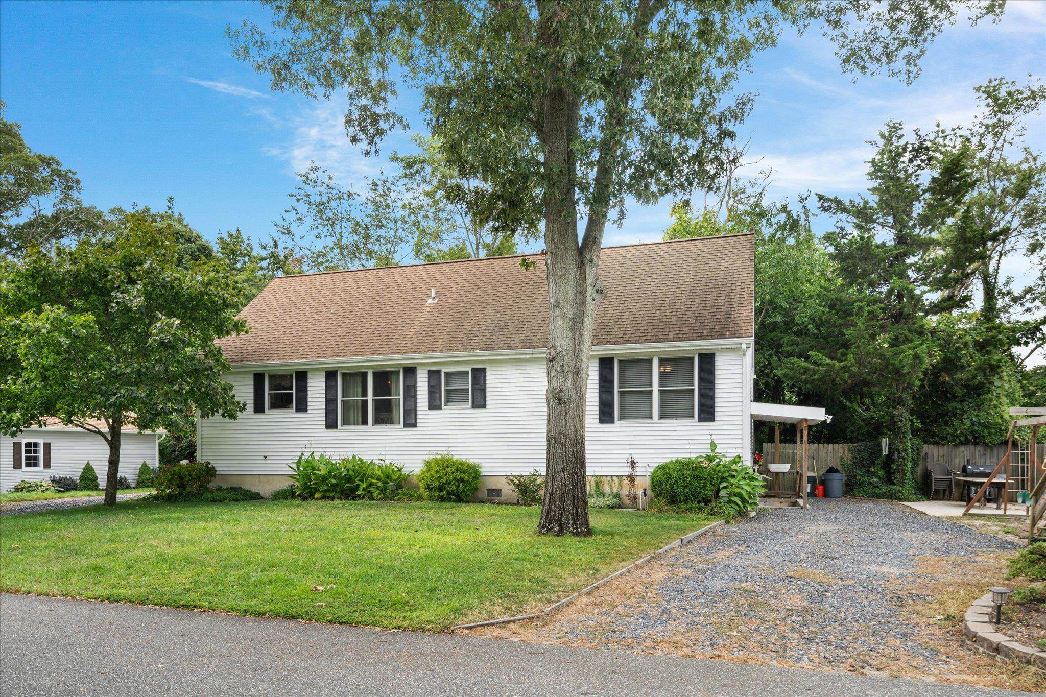 front view of house with a yard