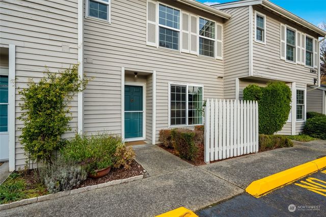 $415,000 | 23953 58th Court South, Unit F3 | The Lakes