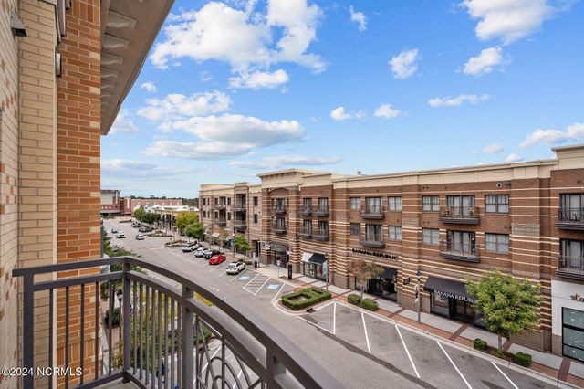 $385,900 | 6832 Main Street, Unit 326 | Mayfaire