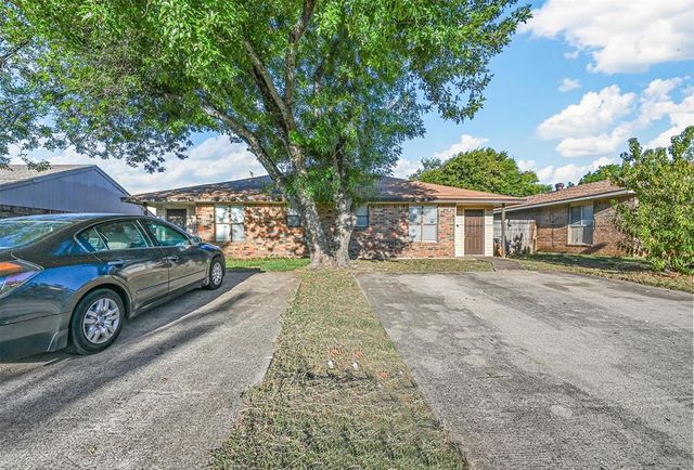 $354,900 | 1126 South Clark Road | Cedar Hill