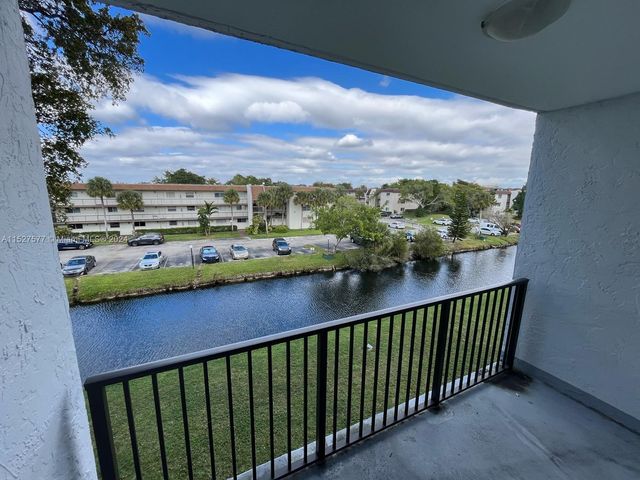 $140,770 | 7561 Northwest 16th Street, Unit 2307 | Plantation Drive