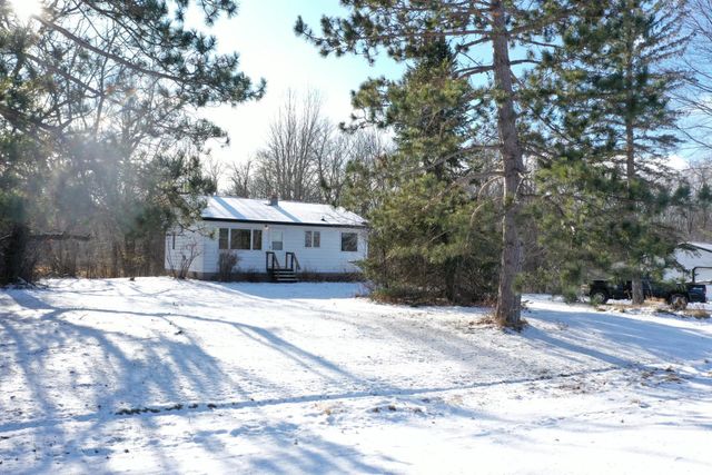 $250,000 | 10415 Blomgren Road | Daniels