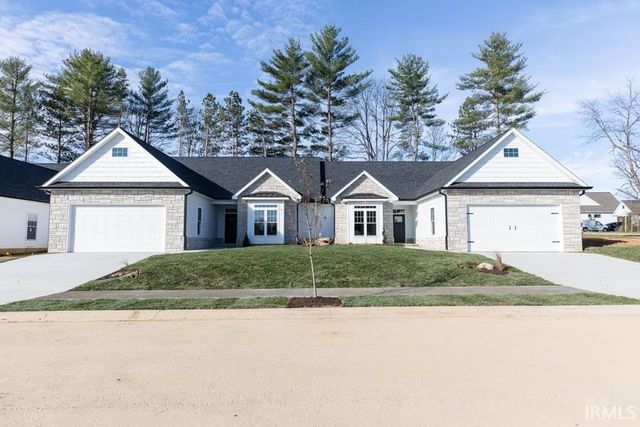 $459,900 | 4248 South Red Pine Drive | Perry Township - Monroe County