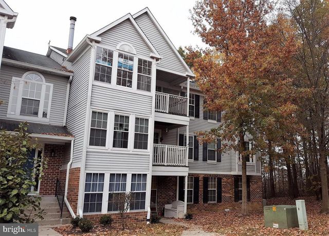 $155,000 | 904 Swallow Crest Court, Unit 904M | Woodbridge Center