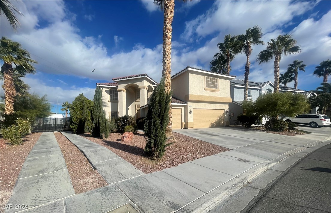 Gated RV + 3 Car Garage