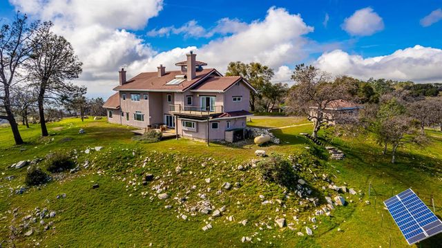 $1,145,000 | 3698 Guadalupe Fire Road