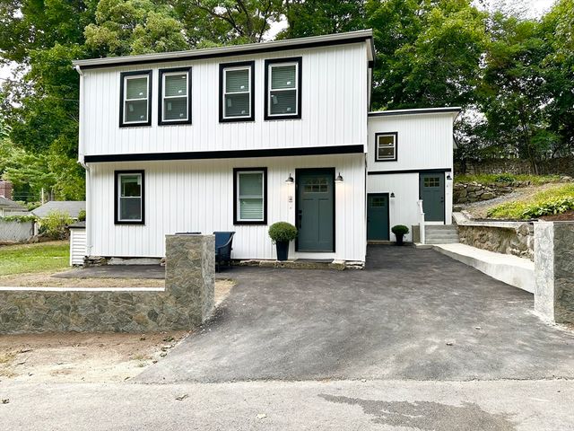 $2,500 | 4 Allen Street, Unit 1 | Shawsheen