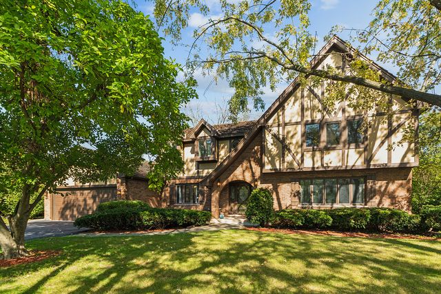 $489,800 | 2815 Paris Road | Olympia Fields