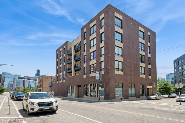 $3,600 | 680 North Milwaukee Avenue, Unit 405 | River West