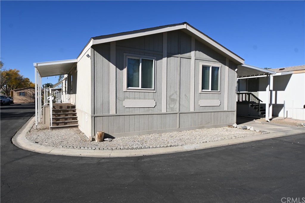 1150 North Kirby Street, Unit 141, Hemet, CA 92545 | Compass