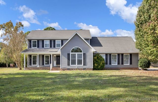 $422,500 | 452 Foxwood Drive | Gray's Creek