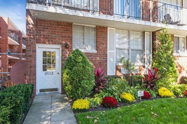 $769,000 | 10116 4th Avenue, Unit 21B | Bay Ridge