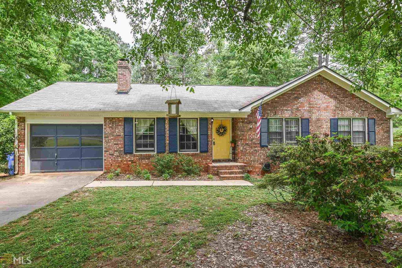 130 Woodberry Court Athens GA 30605 Compass