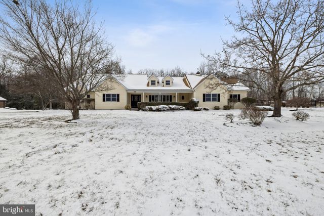 $649,900 | 836 Hardingville Road | Elk Township - Gloucester County