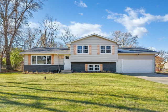 $324,900 | 32559 Ironwood Drive | St. Wendel Township - Stearns County