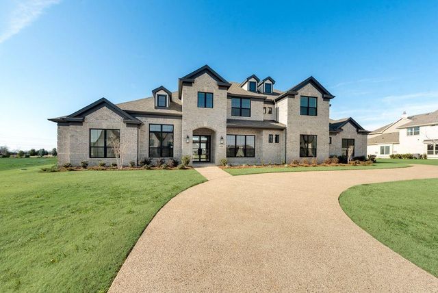 $1,693,927 | 4511 Devon Drive