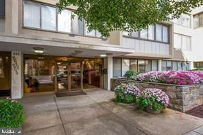 $424,900 | 522 21st Street Northwest, Unit 608 | Foggy Bottom