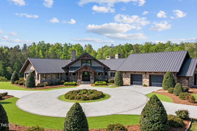 $5,900,000 | 7500 Highway 119 | Leasburg