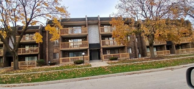 $159,900 | 3728 215th Street, Unit 304 | Matteson