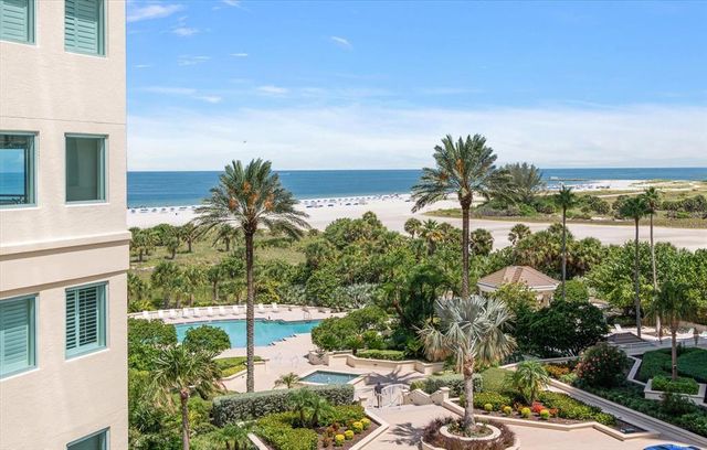 $1,635,000 | 1180 Gulf Boulevard, Unit 504 | Sand Key