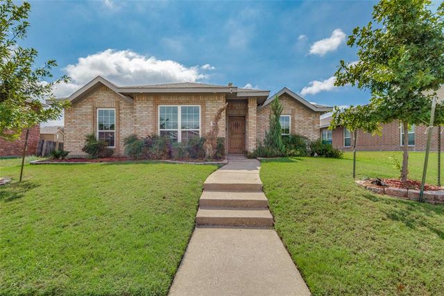 $360,000 | 716 Eldorado Drive | DeSoto