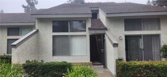 $2,200 | 21345 Norwalk Boulevard, Unit 108 | Hawaiian Gardens