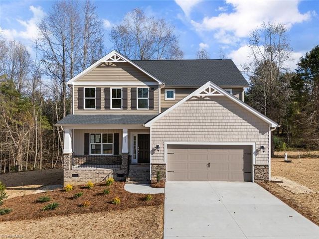 $449,900 | 174 Wade Eaton Drive | Clarksville Township - Davie County