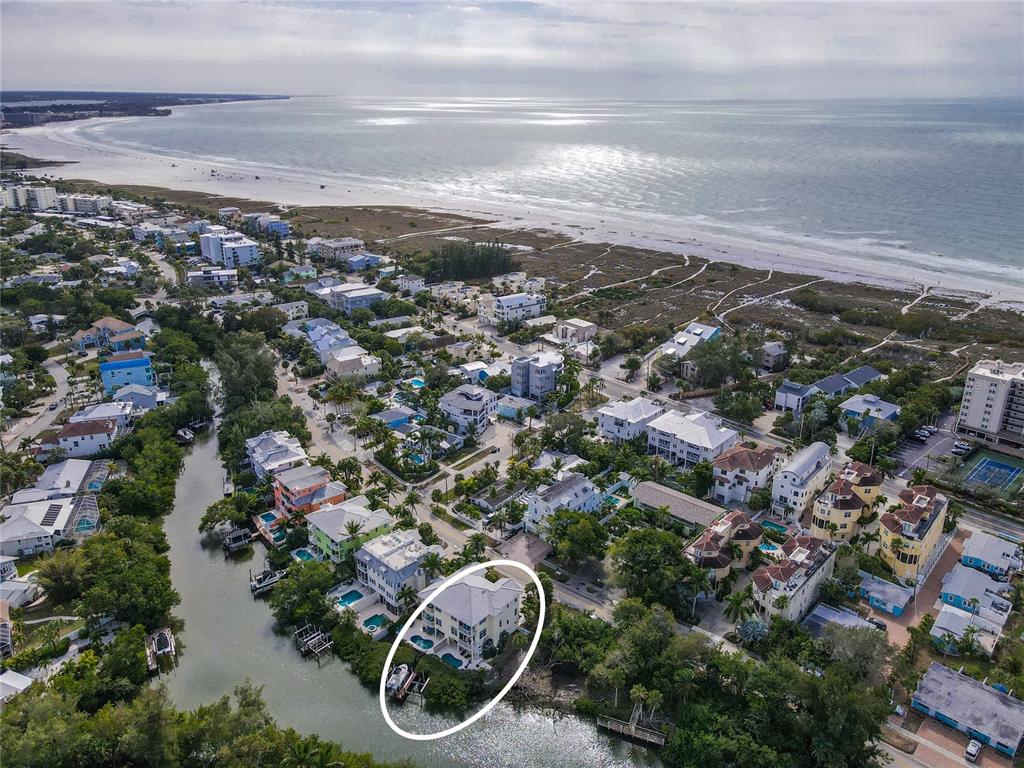 an aerial view of multiple house