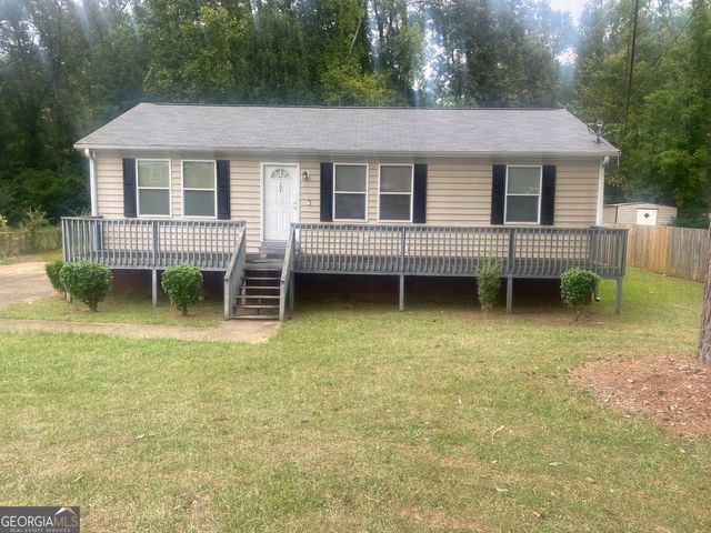 $189,950 | 104 King Arthur Drive | LaGrange