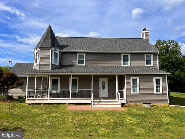 $839,000 | 565 Hulmeville Road | Middletown Township - Bucks County