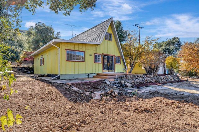 $625,000 | 26893 Old Highway 80