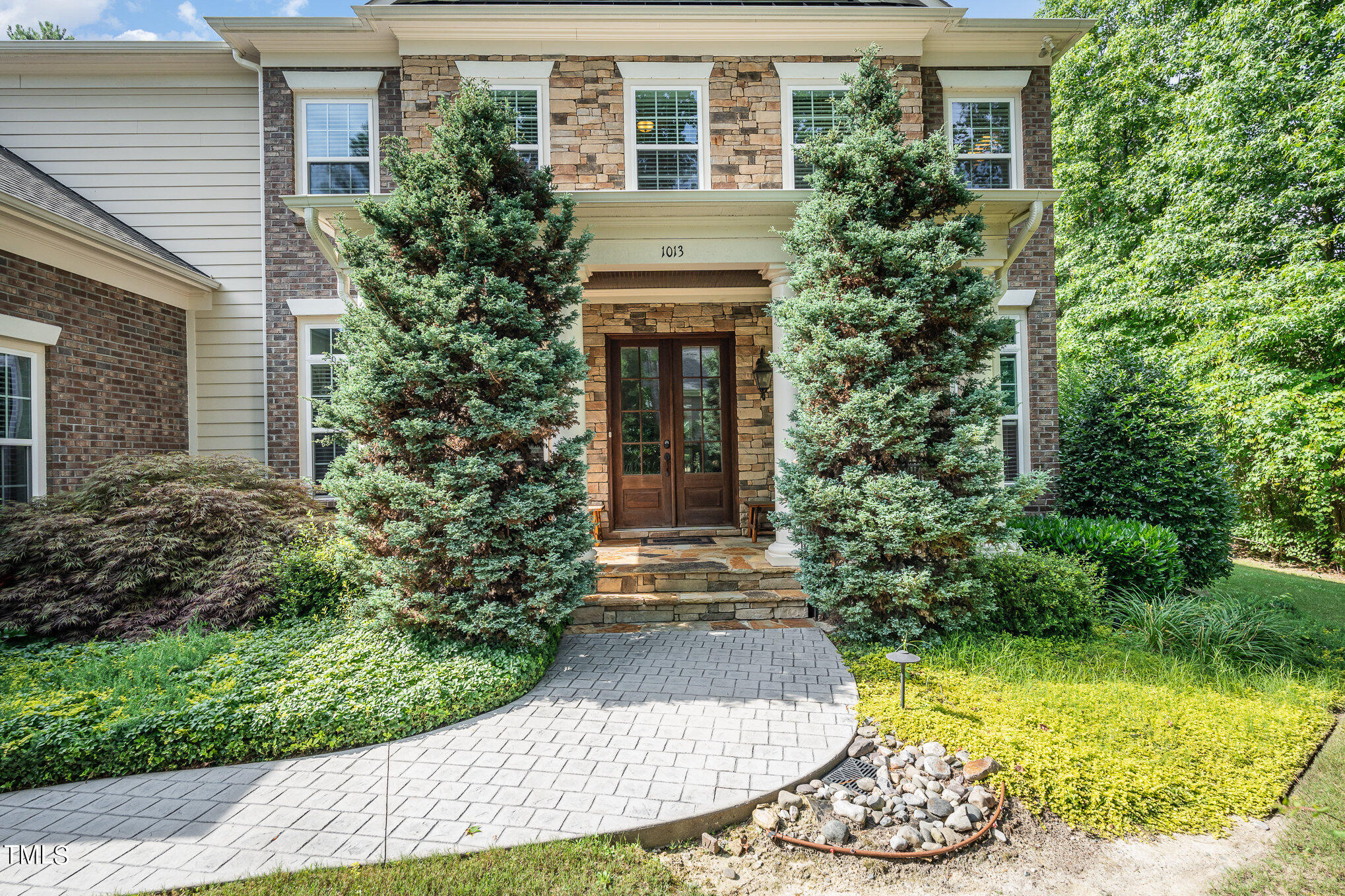 front view of house with a yard