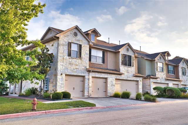 $340,000 | 700 Mandarin Flyway Cedar Park, Unit 702 | Silver Oak Townhomes