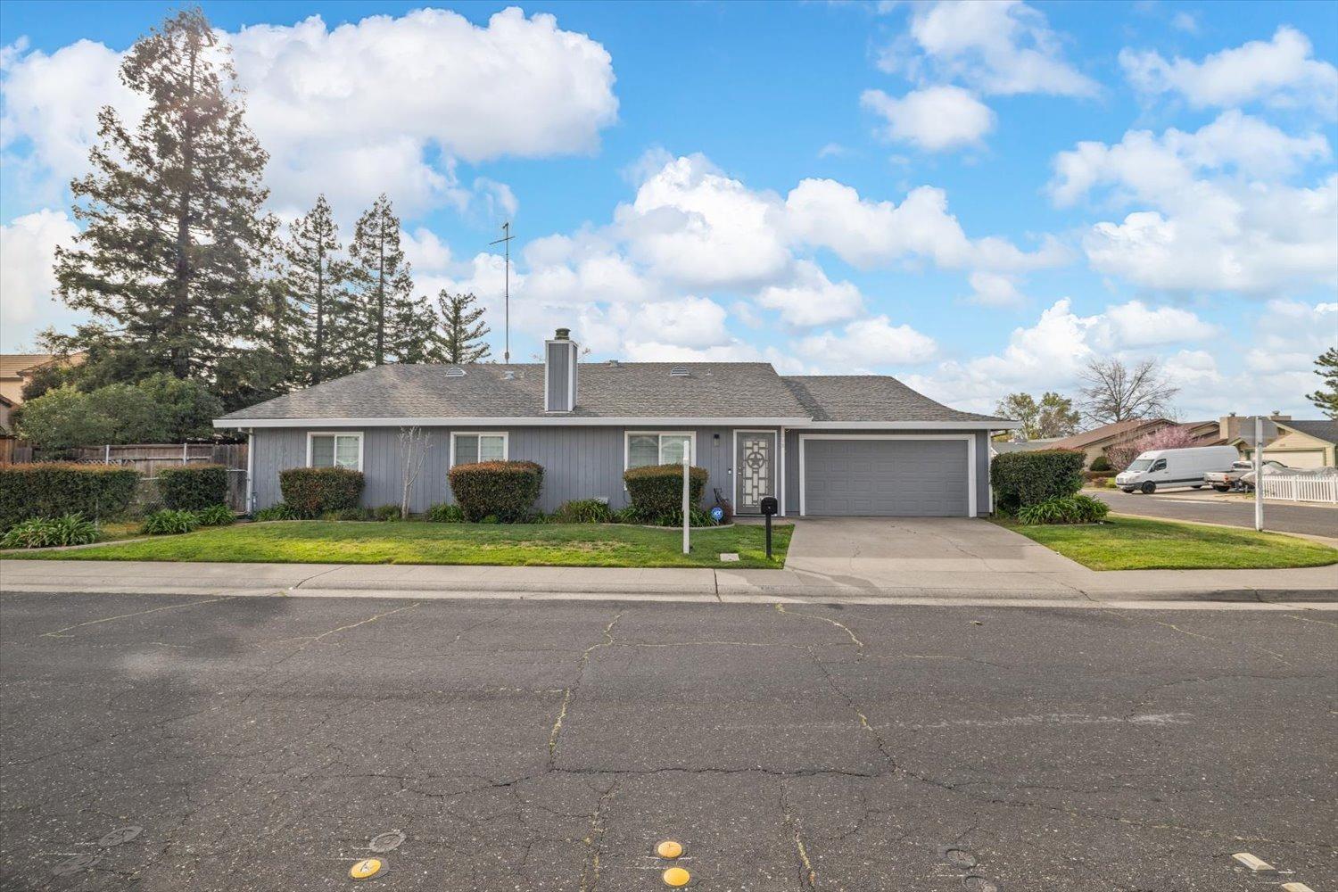 298 Union Street Roseville CA 95678 Compass