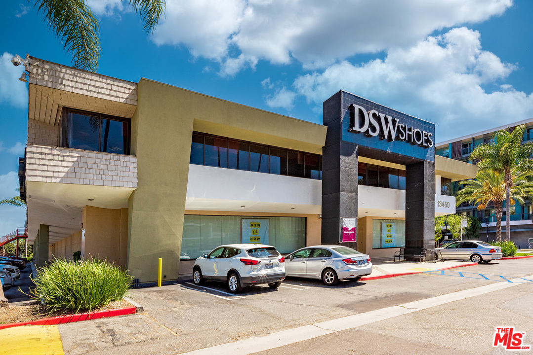 Dsw clearance villa marina