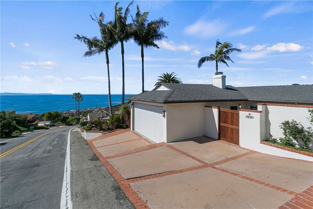 $2,399,000 | 984 Summit Drive | Laguna Beach Village