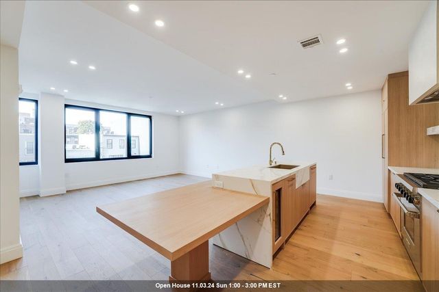 $2,288,000 | 316-318 Garden Street, Unit 401 | Southeast Hoboken