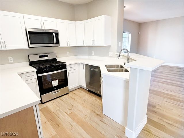 $251,500 | 1881 West Alexander Road, Unit 1138 | Villas at Hidden Canyon