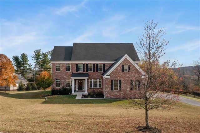 $850,000 | 5880 Saucon Ridge Road | Upper Saucon Township - Lehigh County