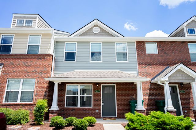 $295,000 | 2021 Blossom Run Spring Hill | Somerset Springs Townhomes