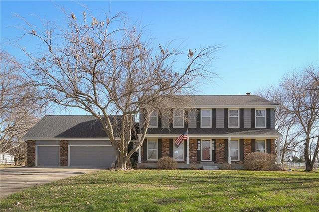 $660,000 | 9029 West 194th Terrace | Aubry Township - Johnson County