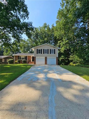 $304,900 | 4670 Eberline Court