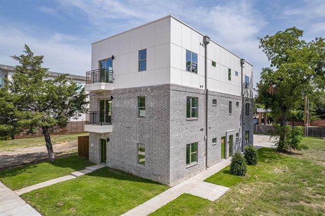 $2,050,000 | 2004 Lucille Street | Old East Dallas